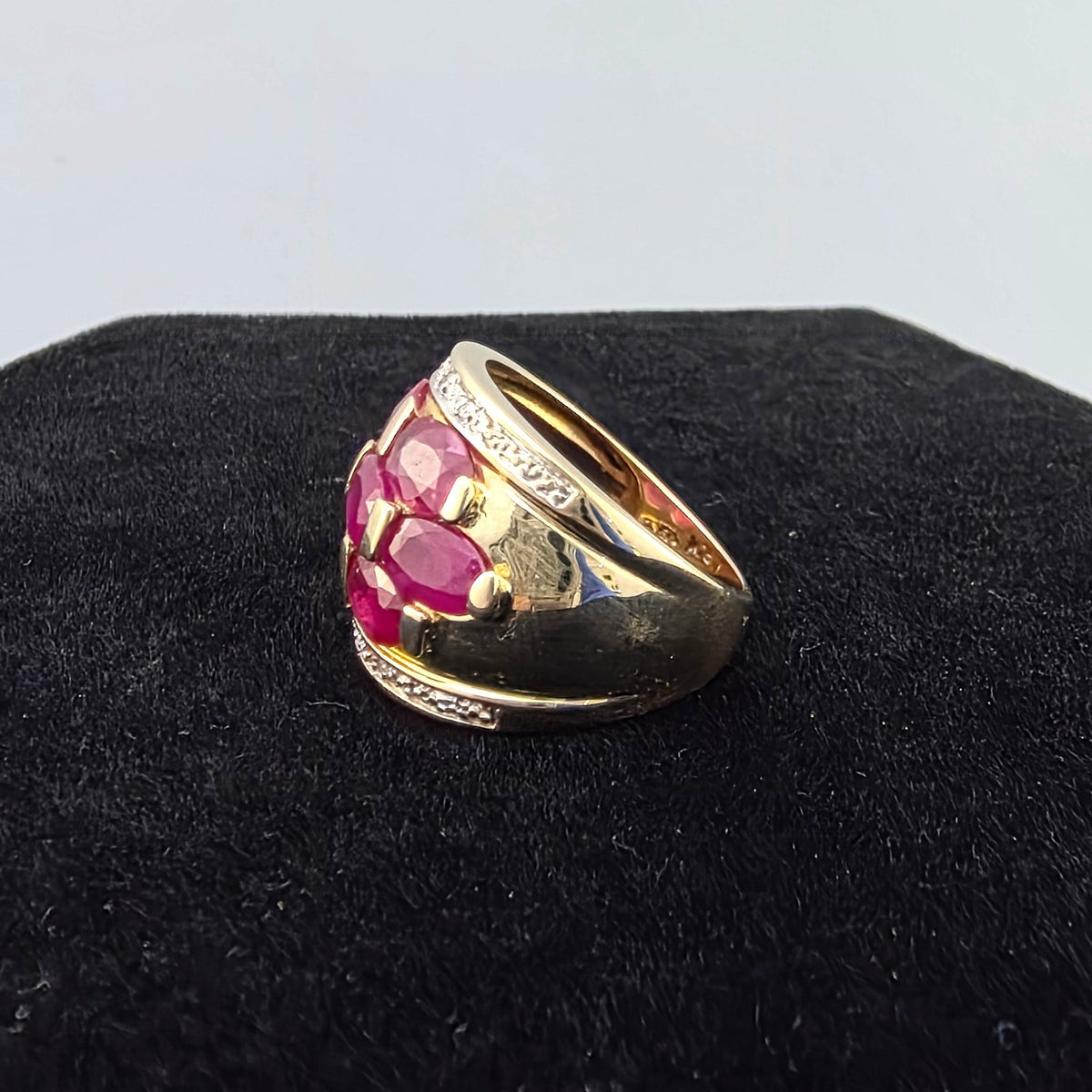 Yellow Gold Ruby Ring