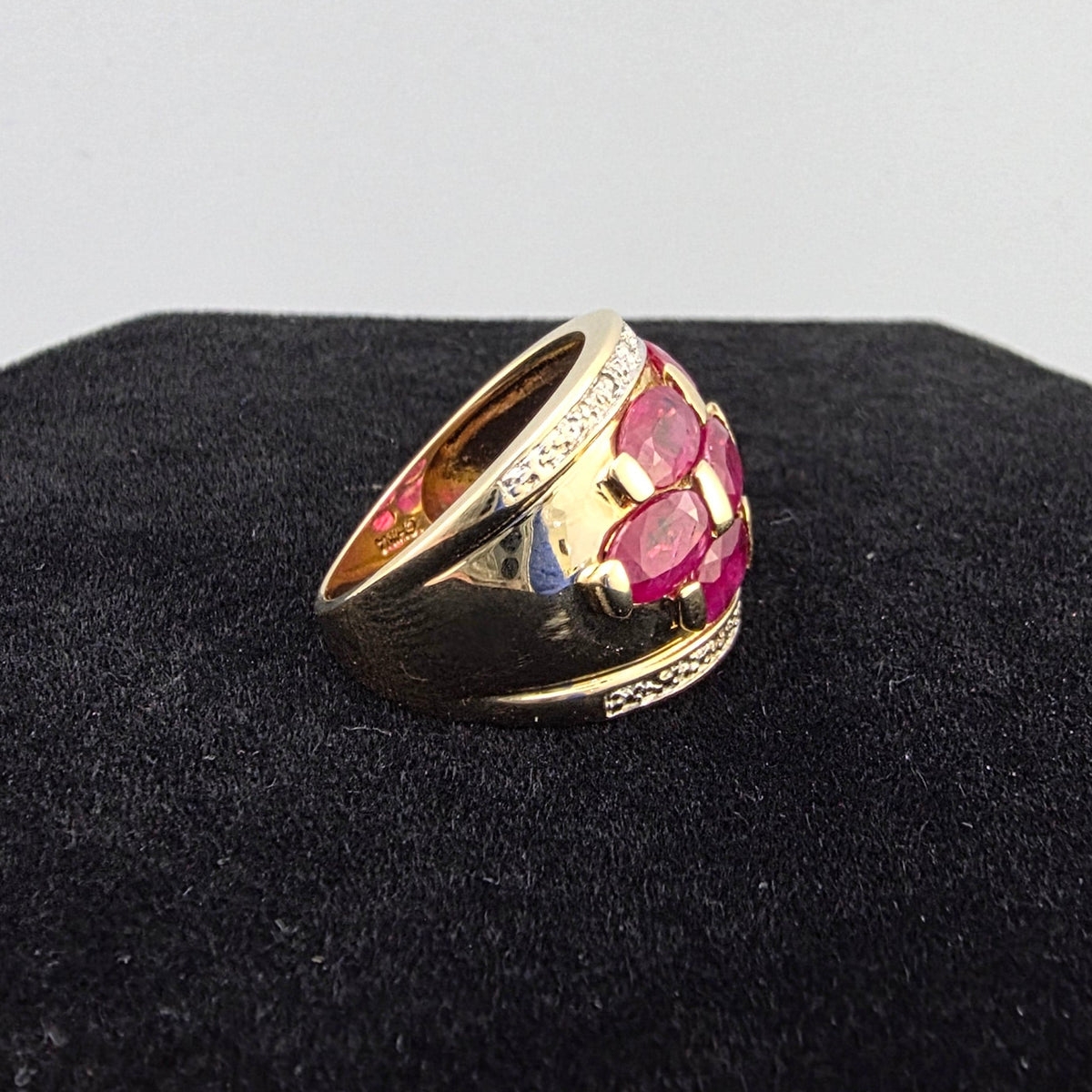 Yellow Gold Ruby Ring
