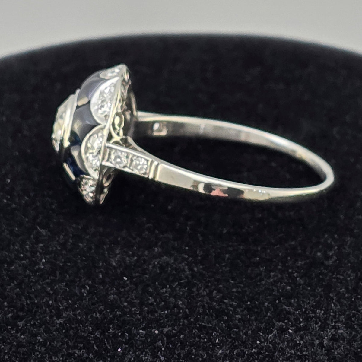 Art Deco Platinum Sapphire Diamond Ring